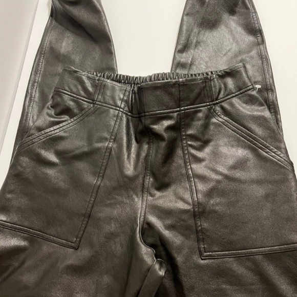 Spanx Faux Leather Jogger - Picture 3 of 6